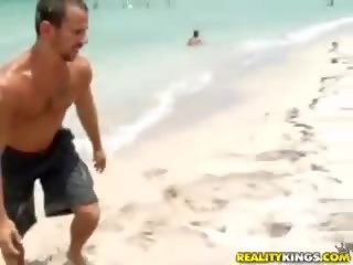 Tremendous ebony call prawan with large boobs fucked hard on the pantai