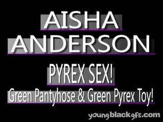 Erotisk tenåring svart unge hunn aisha anderson